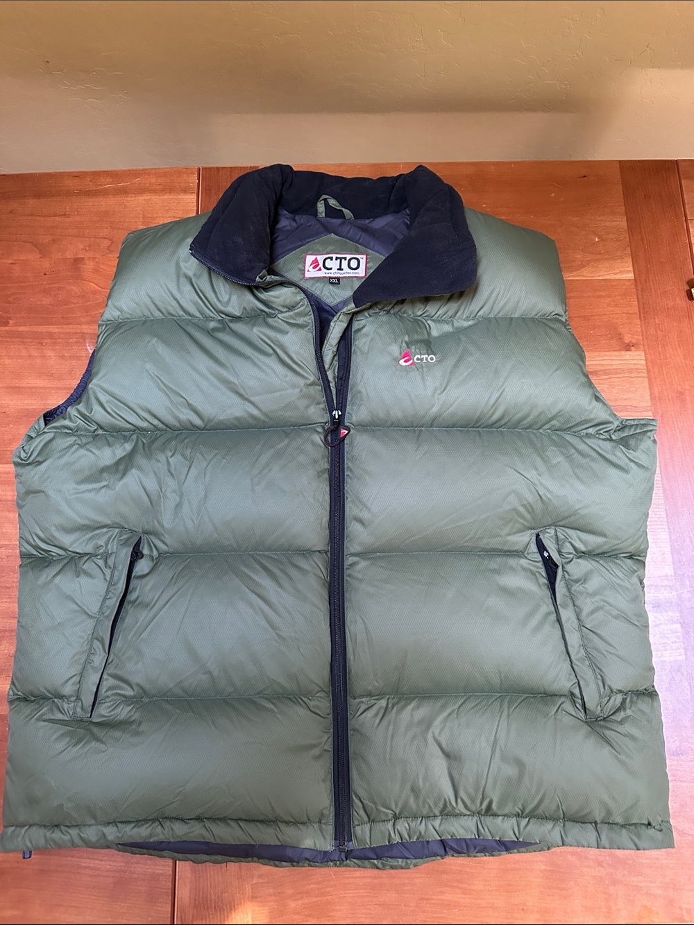 Men's Olive Green Puffer Vest with Stand Collar Sz XXL
